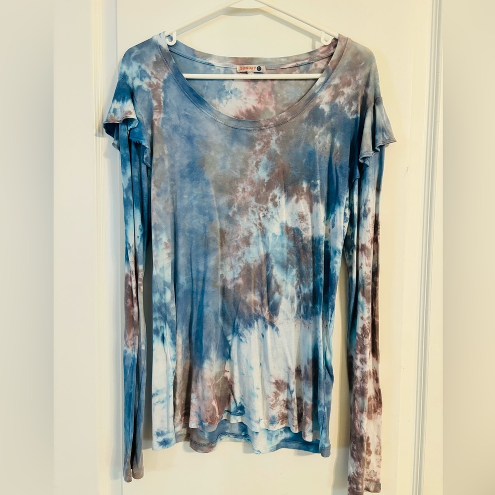 Sundry NWT Tie Dyed Long Sleeve Ruffle Top TShirt.